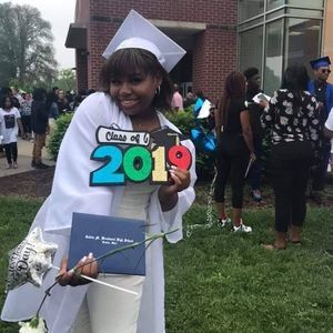 Meet your Posher, Ramera